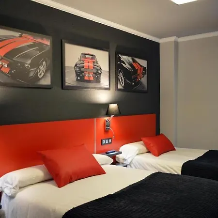 Ceao Hotel 2*